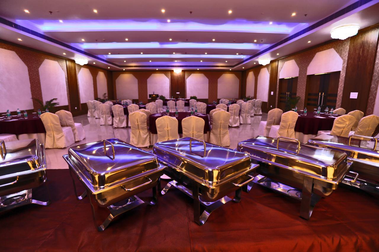 Kamlesh Continental Hotel Angul Bagian luar foto