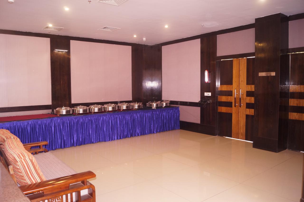 Kamlesh Continental Hotel Angul Bagian luar foto