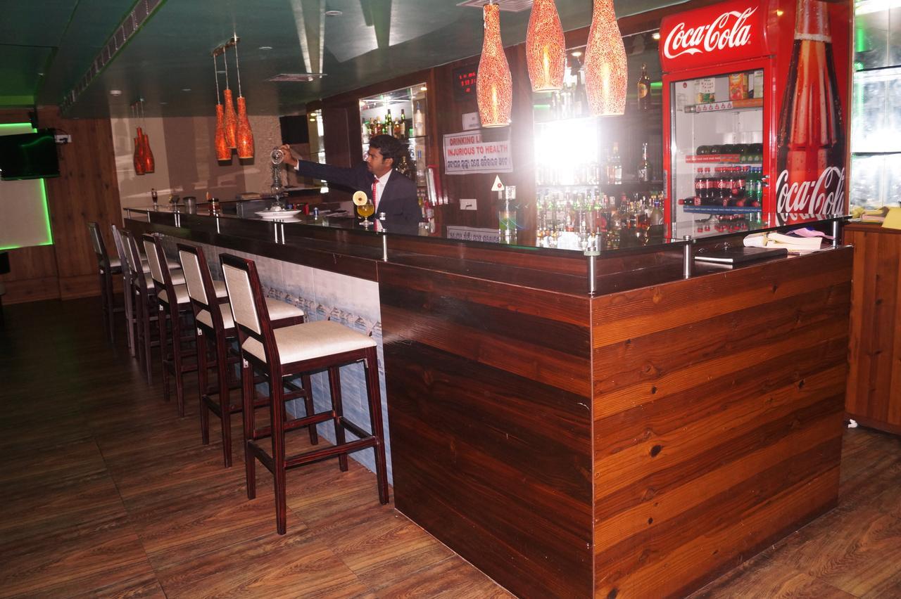 Kamlesh Continental Hotel Angul Bagian luar foto