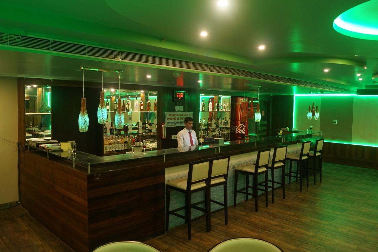 Kamlesh Continental Hotel Angul Bagian luar foto