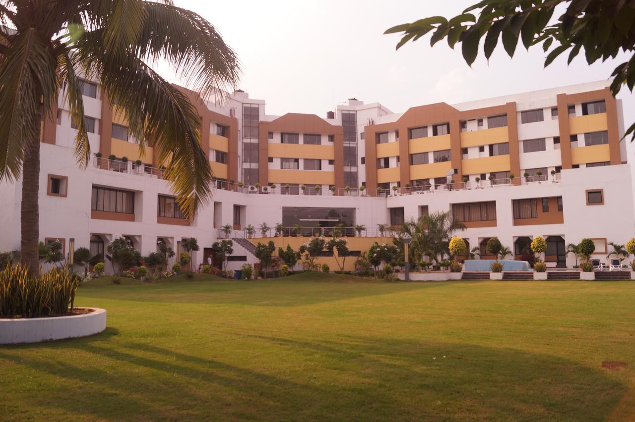 Kamlesh Continental Hotel Angul Bagian luar foto