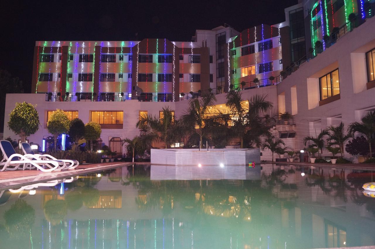 Kamlesh Continental Hotel Angul Bagian luar foto